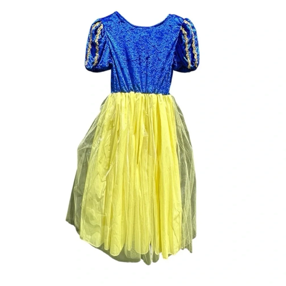 Snow White costume with red cape yellow blue gold sequins EUC girls size 8/10